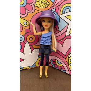 McDonald's 2011 Happy Meal Sophie Liv 5.5" Doll